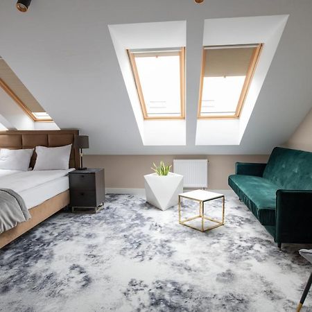 4Wings Apartments Krakow Luaran gambar