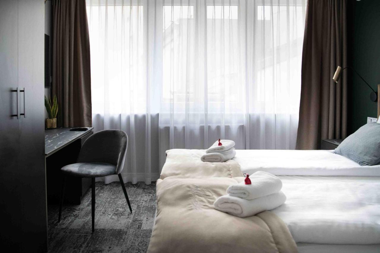 4Wings Apartments Krakow Luaran gambar