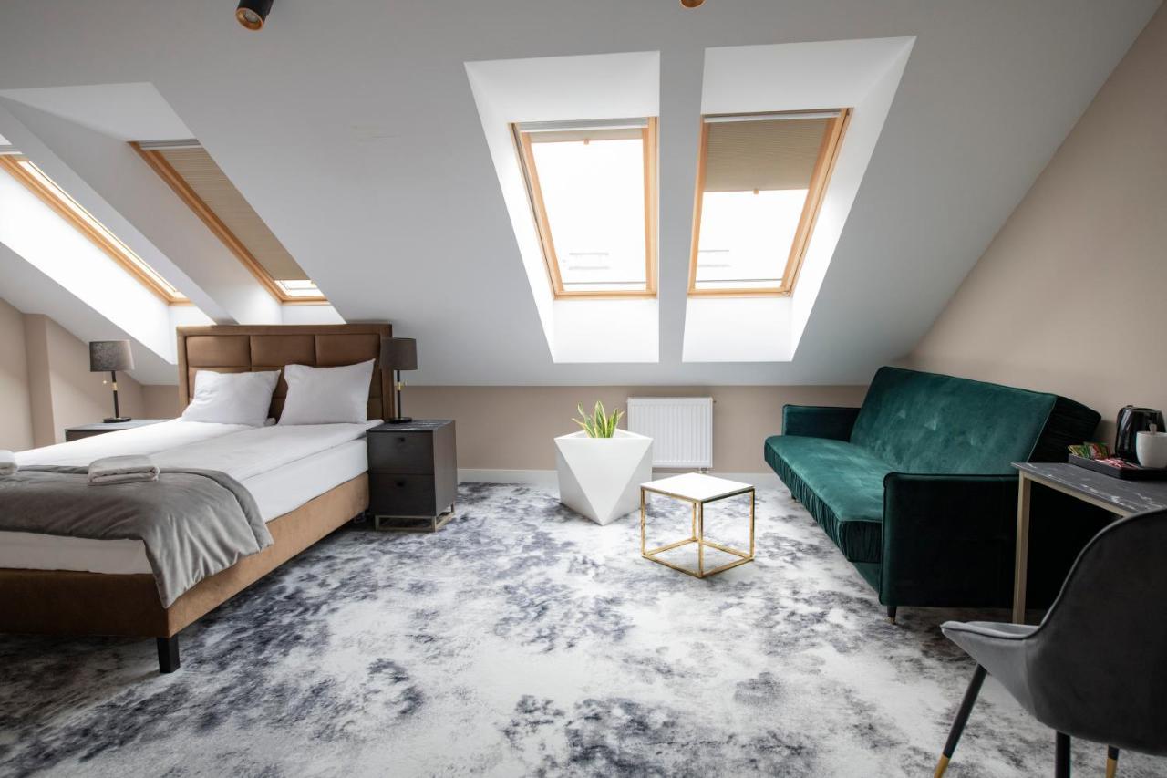 4Wings Apartments Krakow Luaran gambar