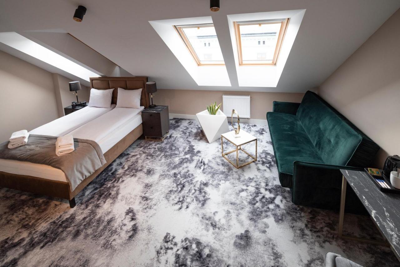 4Wings Apartments Krakow Luaran gambar