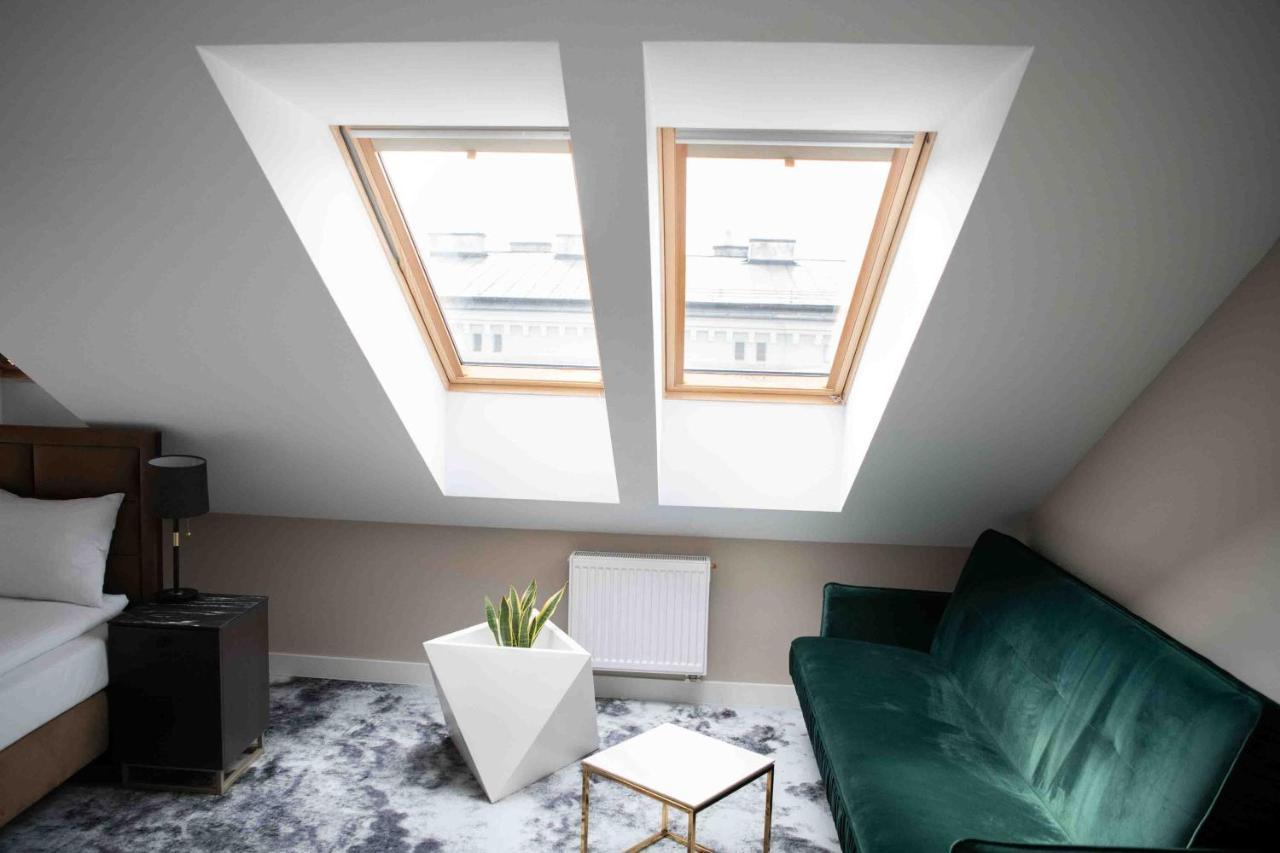 4Wings Apartments Krakow Luaran gambar