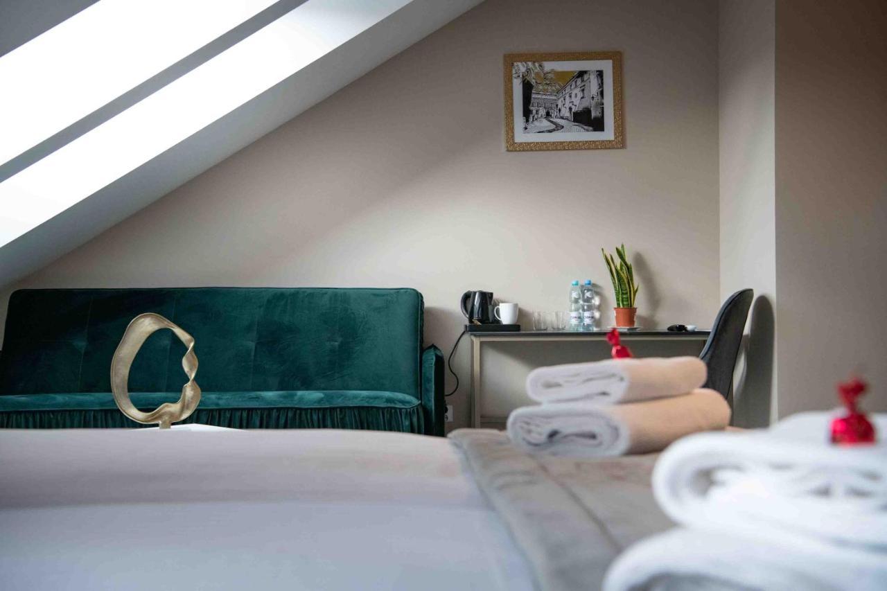 4Wings Apartments Krakow Luaran gambar